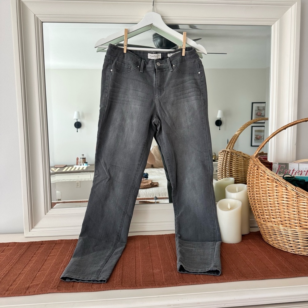 Jessica Simpson Charcoal Gray Straight-Leg Jeans